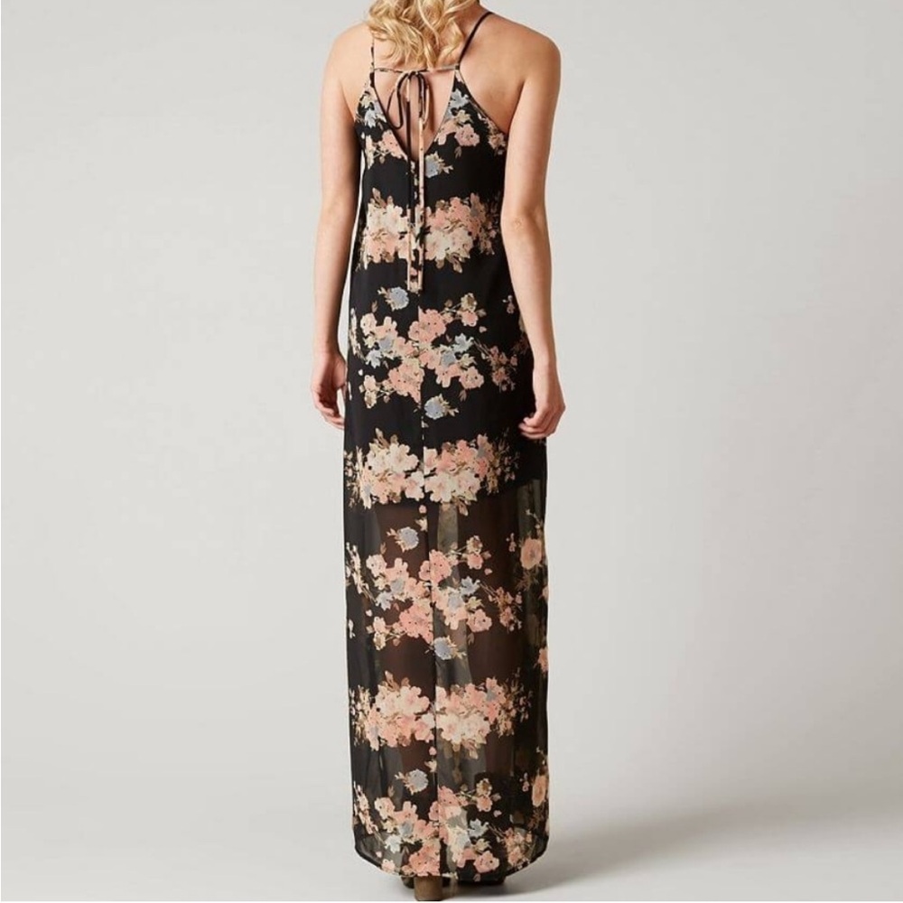 Floral Maxi Dress - Picture 2 of 7